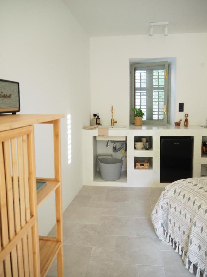Mi Sestre - Studio Apartment Hvar Vrisnik Елса Экстерьер фото